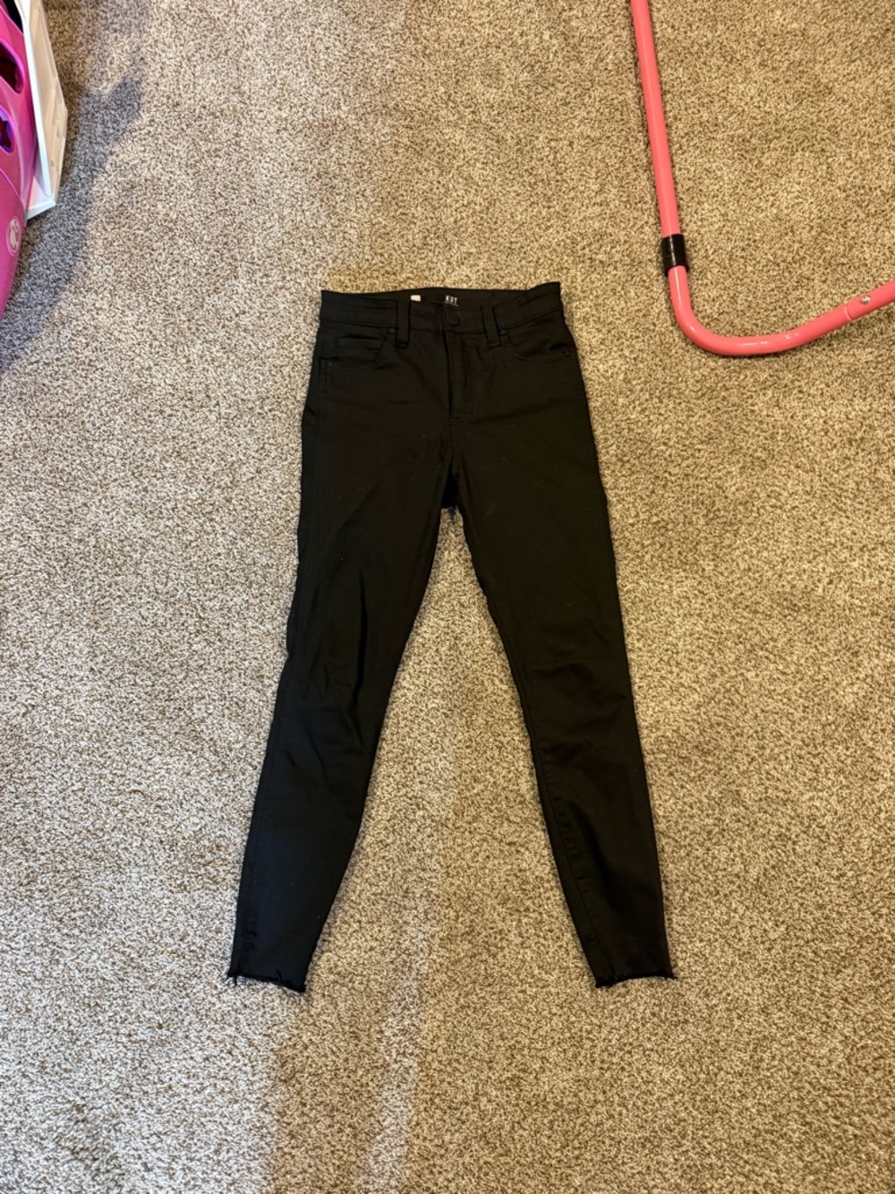 Kut from the Kloth Black Cropped Ankle Skinny Jeans